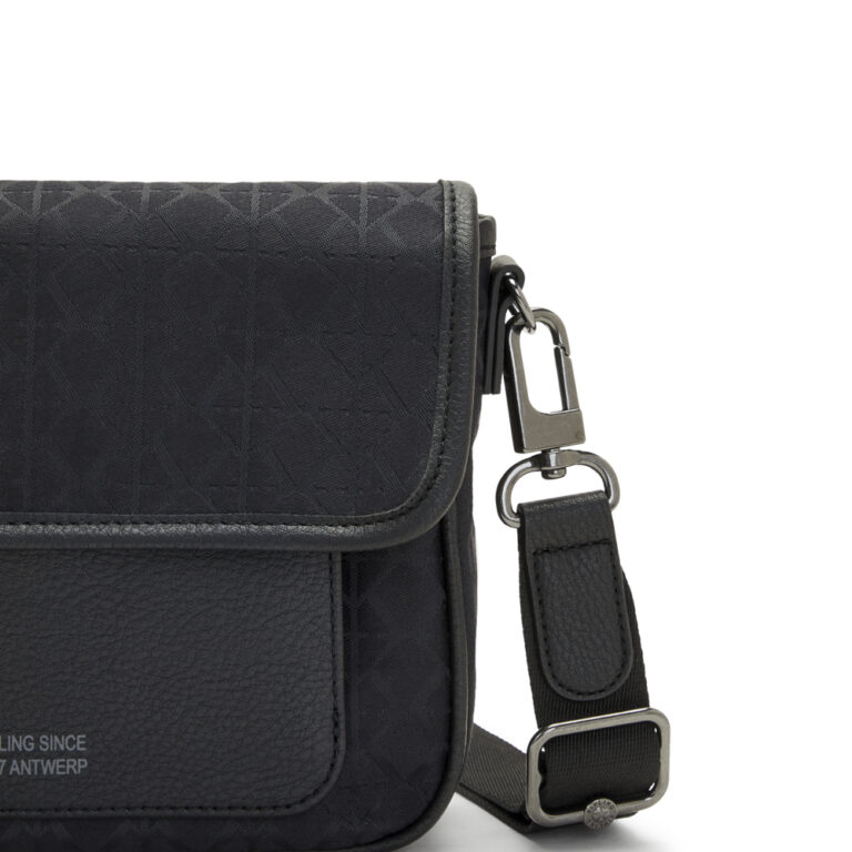 kipling inaki